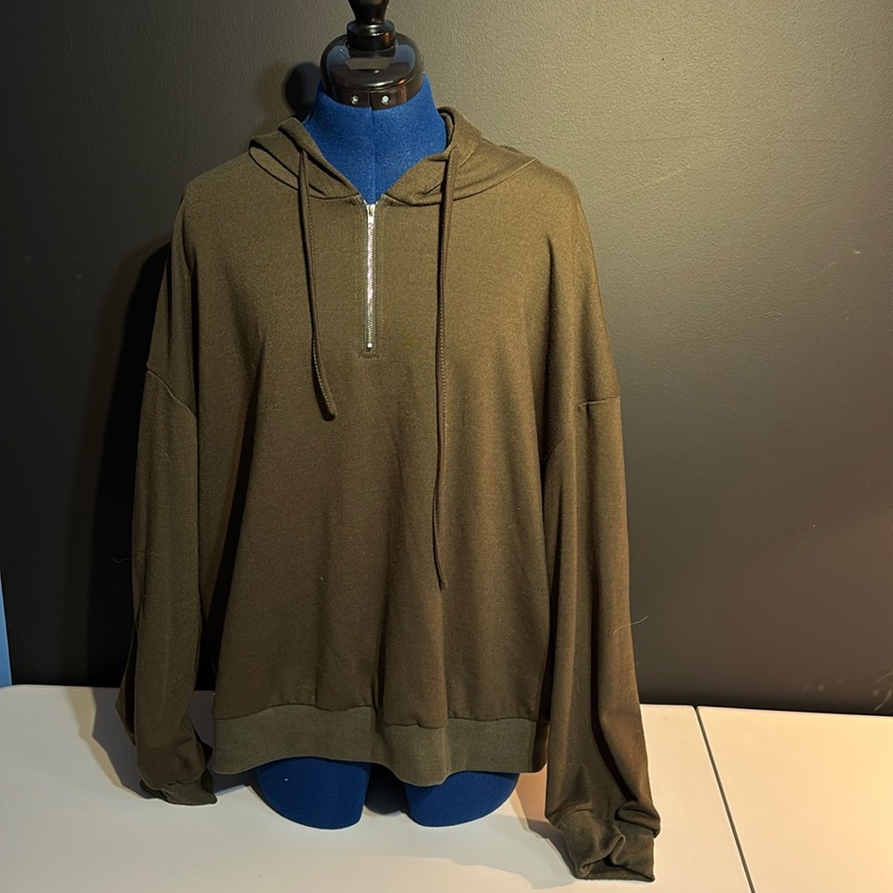 NWOT SHEIN Curve Hoodie